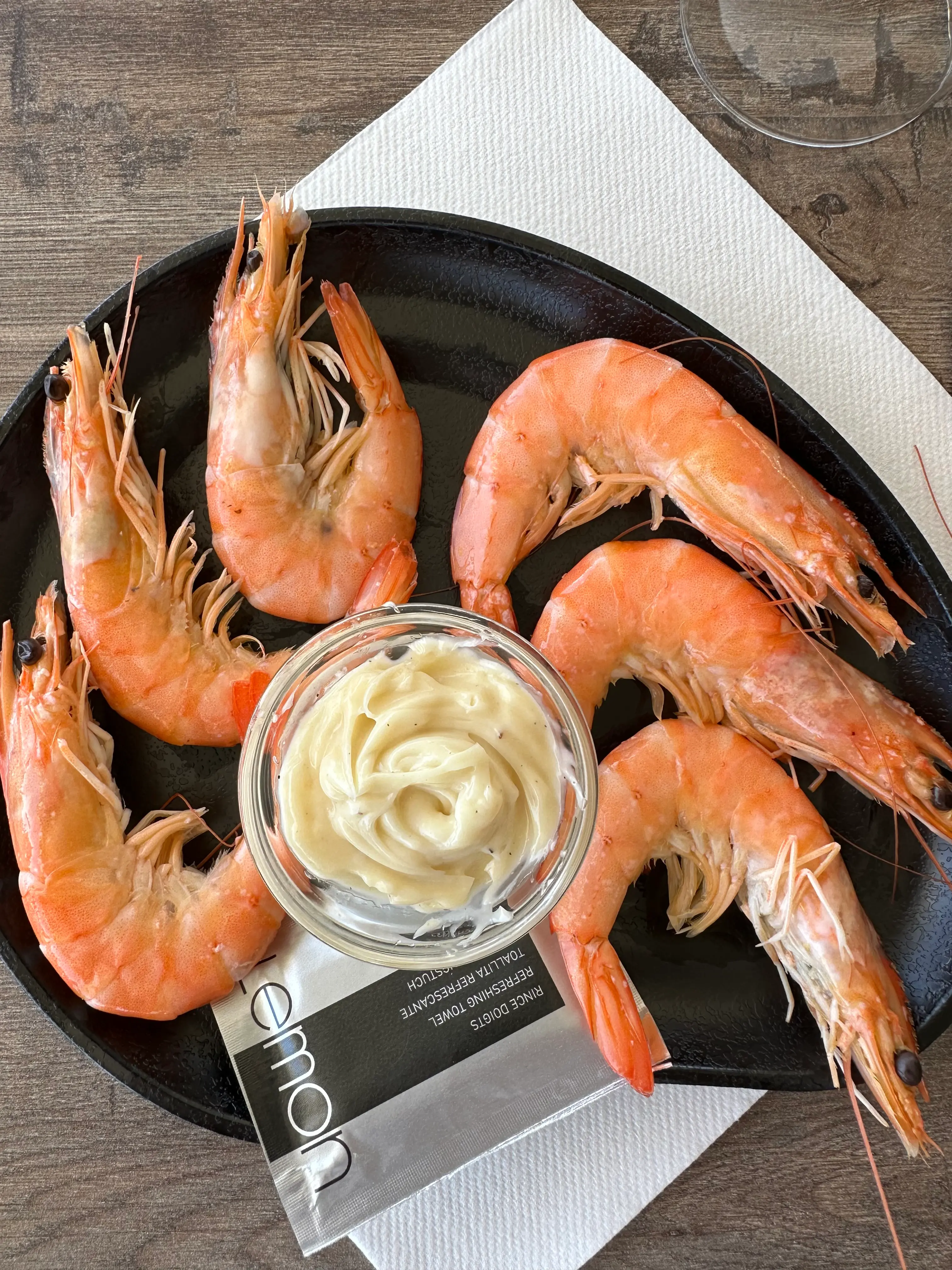 Crevettes roses et mayonnaise maison